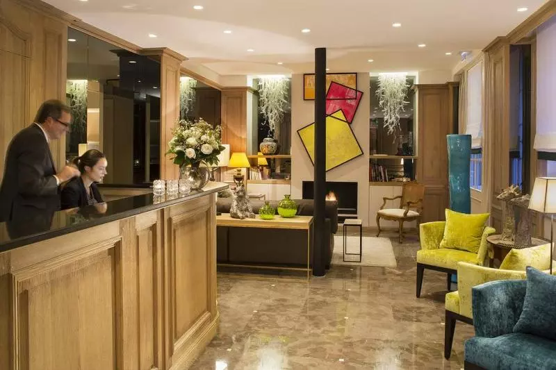 Hôtel Balmoral Champselysees