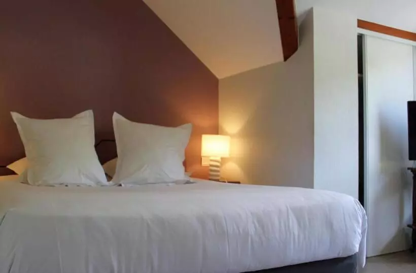 בית מלון כפרי Beau Rivage