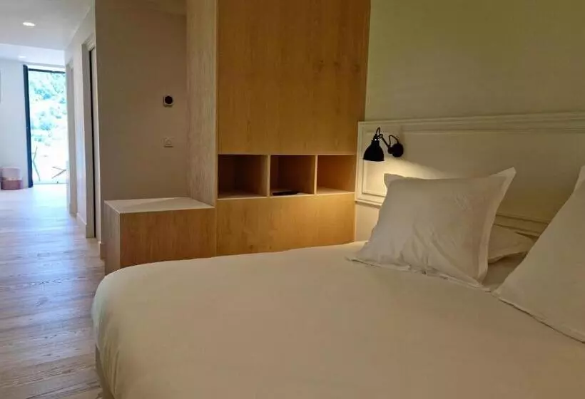 בית מלון כפרי Beau Rivage