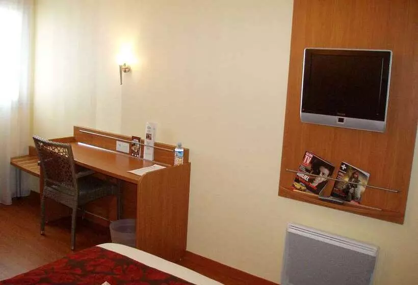 Brit Hotel Poitiers Beaulieu