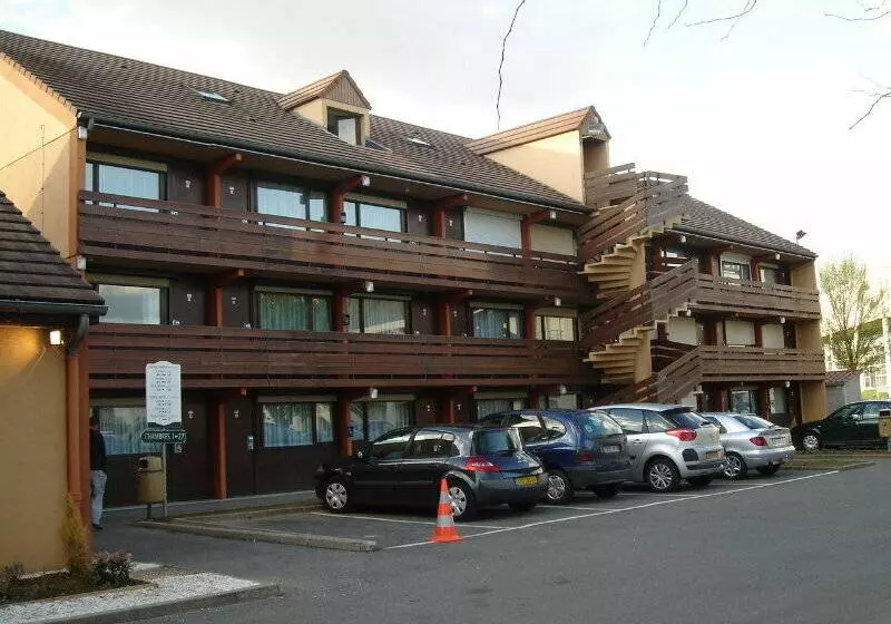 Отель Livry Gargan