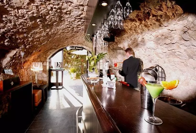 فندق Chateau Eza