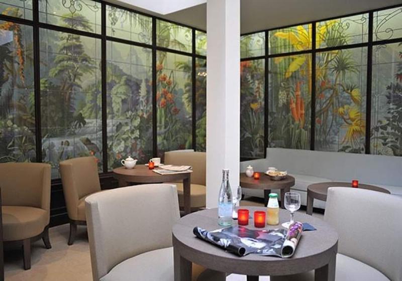 هتل De l'Universite