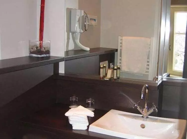 هتل Hôtel Des Beaux Arts Toulouse