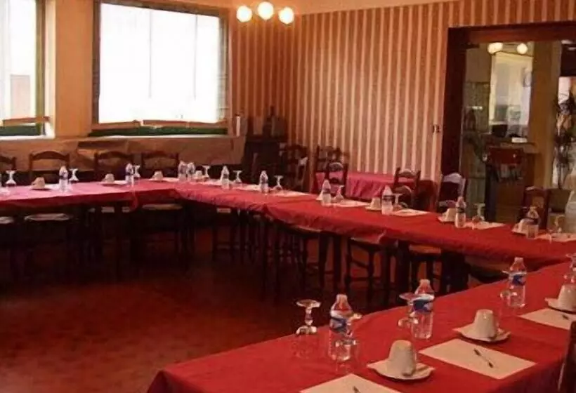 Отель Hôtel Belazur