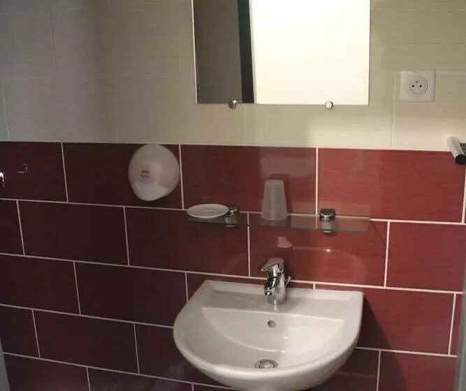 Отель Hôtel De La Boëtie