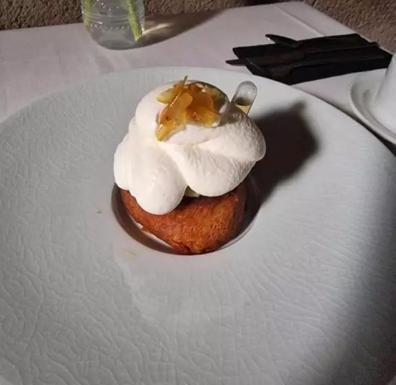 ホテル Hôtel Le France