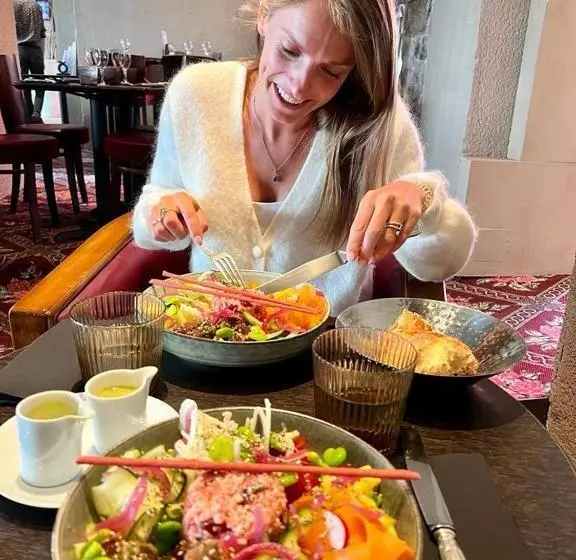 ホテル Hôtel Le France