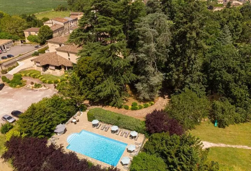 Отель Hôtel Restaurant Du Château De La Tour