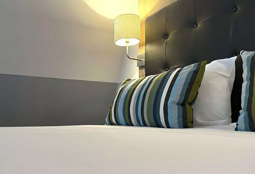 Hotel Kyriad Argenteuil