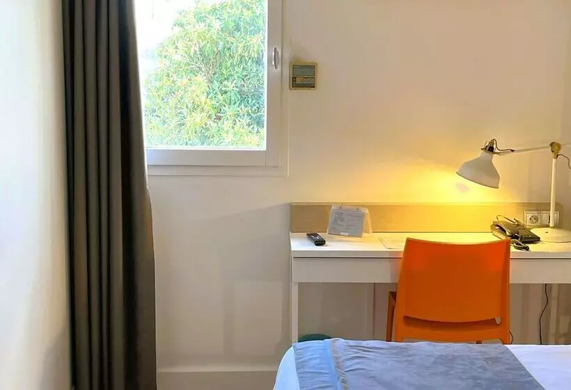 Hotel Kyriad Argenteuil