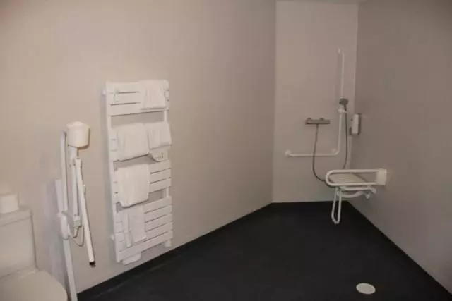 Отель Logis Hôtel De France Restaurant Le Lucullus