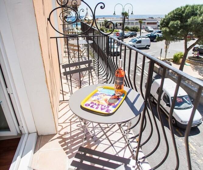 هتل The Originals Boutique, Hôtel Cassitel, Cassis