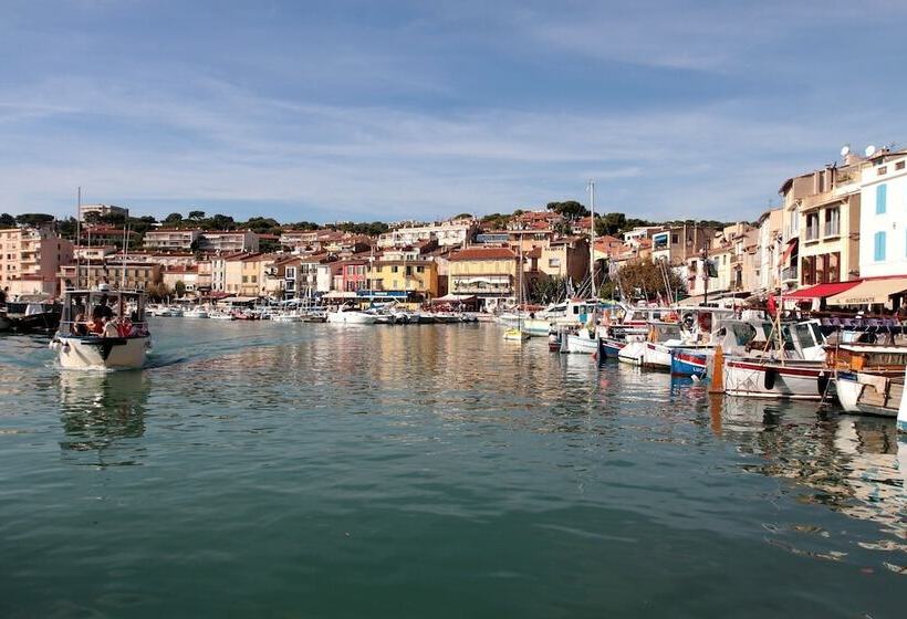هتل The Originals Boutique, Hôtel Cassitel, Cassis