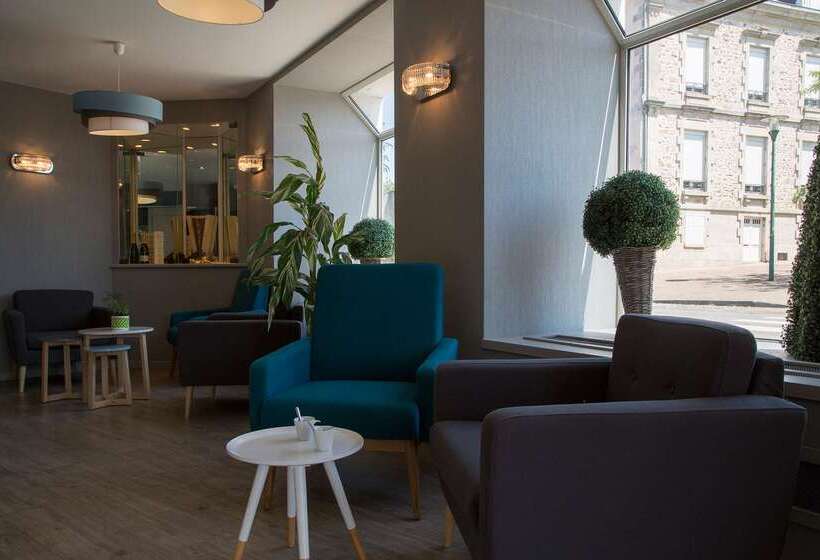 ホテル The Originals City, Hôtel Le Boeuf Rouge, Saintjunien