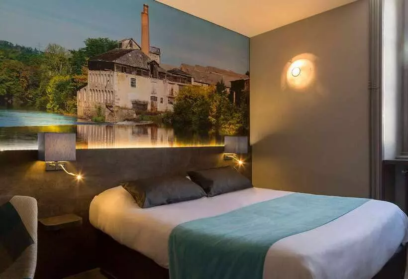 هتل The Originals City, Hôtel Le Boeuf Rouge, Saintjunien