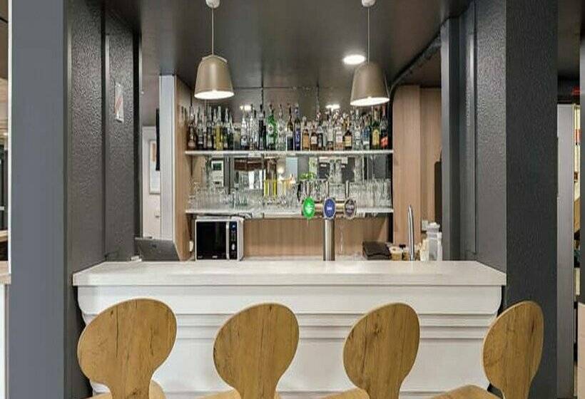 B&B HOTEL Rouen Centre Rive Droite