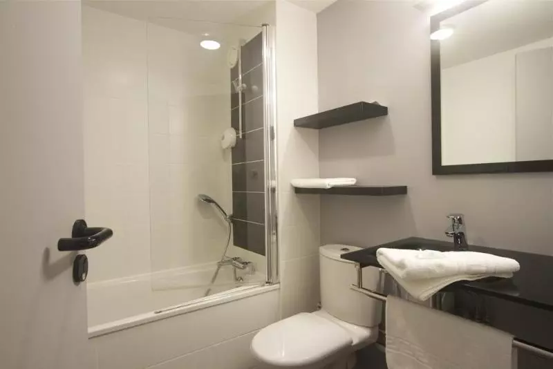 Brit Hotel Lorient Le Kerotel