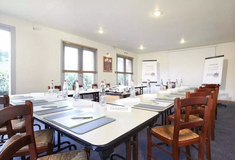 Otel Campanile Dunkerque Est Armbouts Cappel