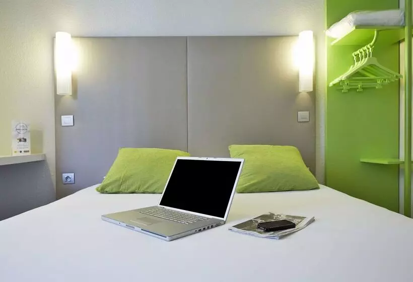 בית מלון כפרי Campanile Paris Ouest   Porte De Champerret Levallois