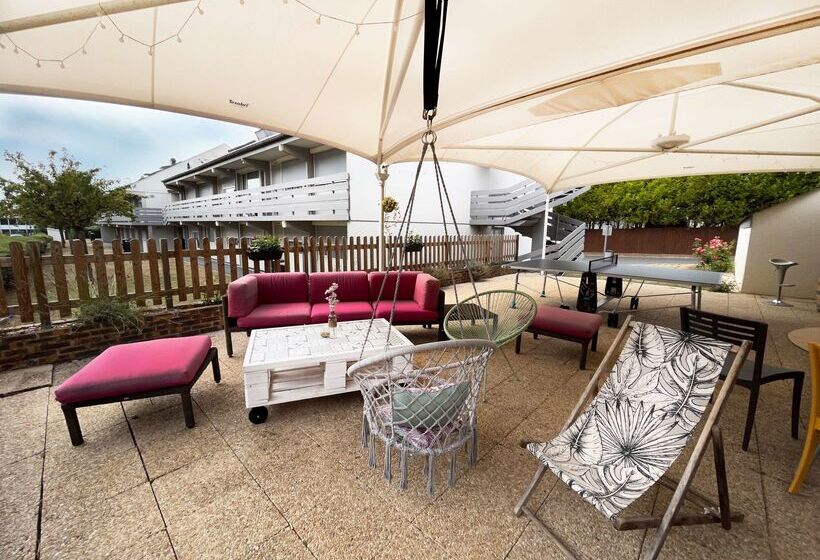 Campanile Hotel Senlis