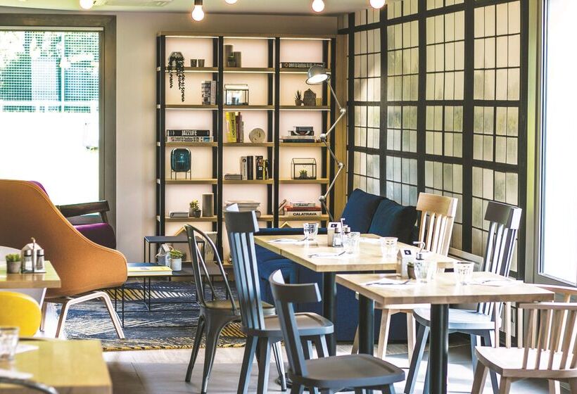 Campanile Hotel Senlis