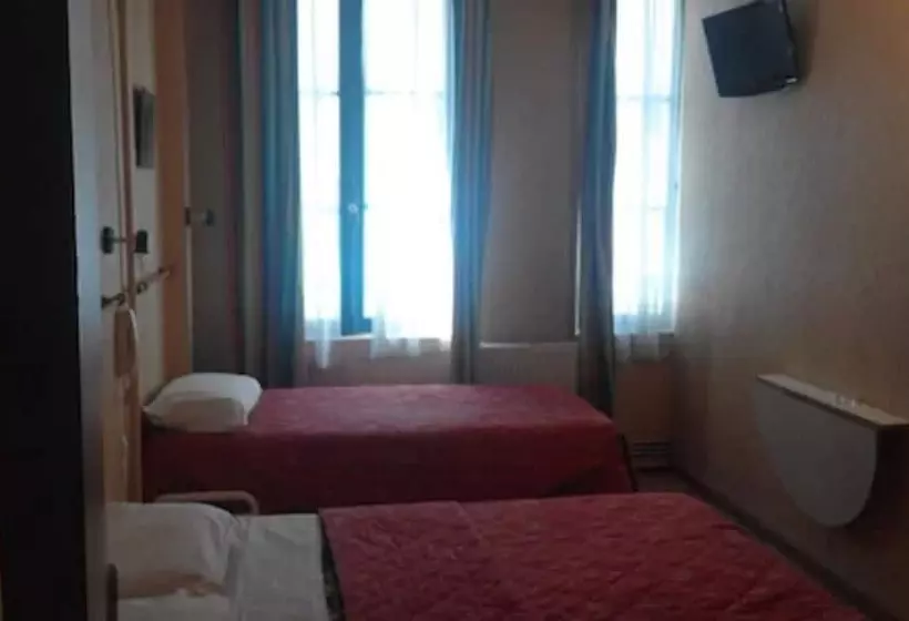 ホテル Hôtel Du Palais