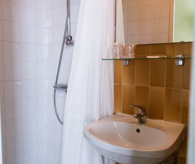 هتل Hôtel Exelmans