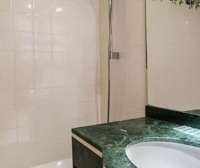 ホテル Hôtel Exelmans