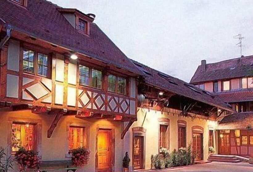 Отель Hôtel Restaurant La Charrue