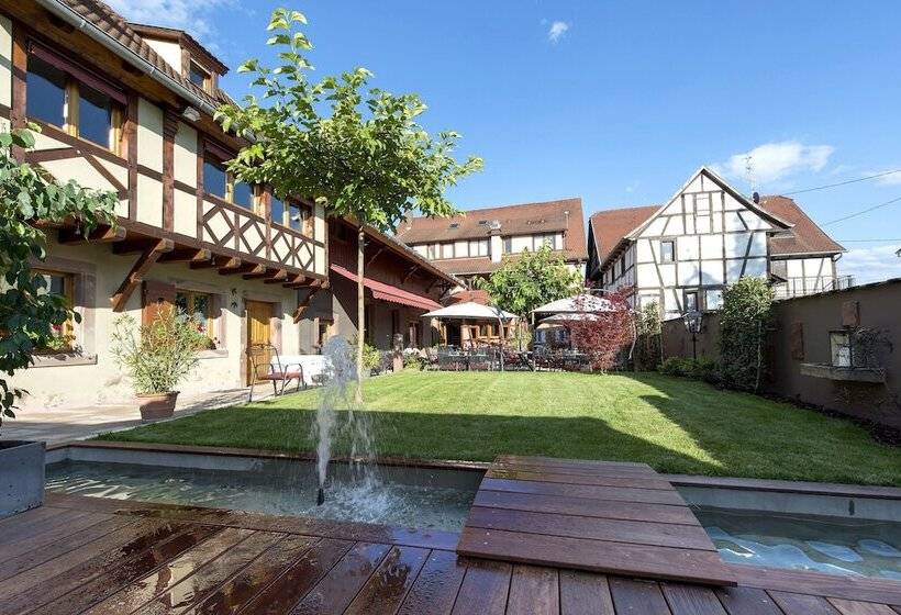 Отель Hôtel Restaurant La Charrue