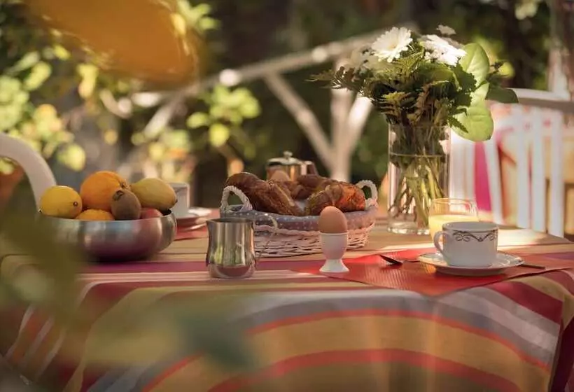 ホテル Hôtel Thermal