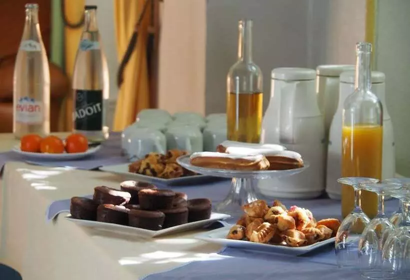 ホテル Hôtel Thermal