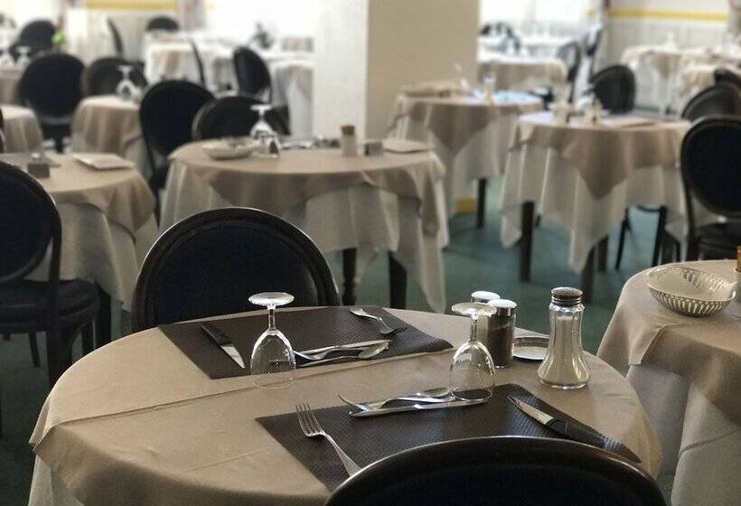 هتل Hôtel Thermal