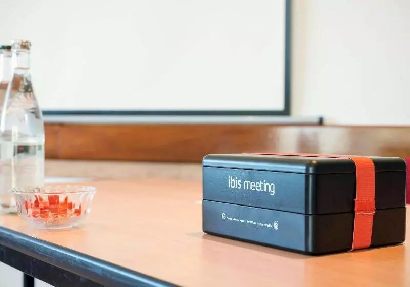 Hotel Ibis Avranches Baie Du Mont Saint Michel