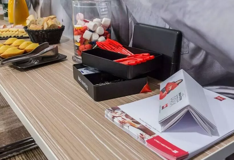 فندق Ibis Bourges Centre