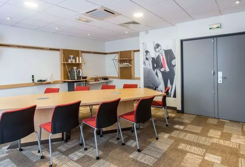 فندق Ibis Bourges Centre