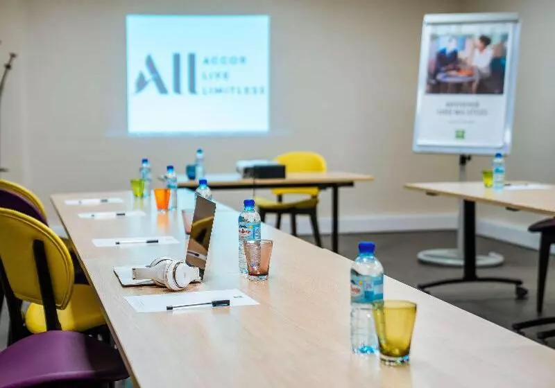 Hotel Ibis Styles Perpignan Centre Gare