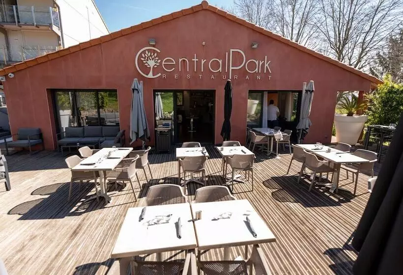 Hotel Kyriad Lyon Sud  Sainte Foy