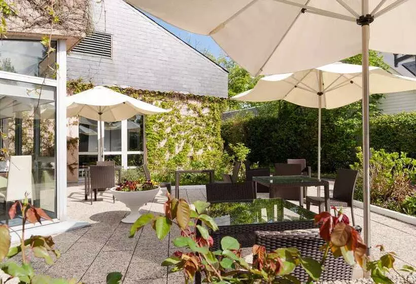 فندق La Berteliere, The Originals Relais