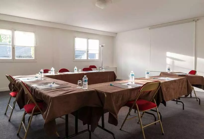 فندق La Berteliere, The Originals Relais