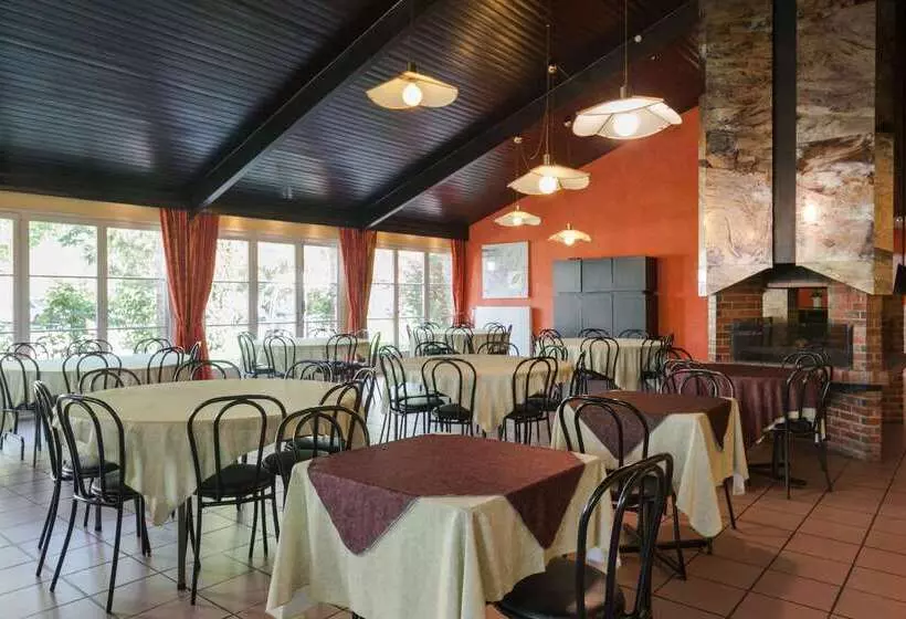 فندق La Berteliere, The Originals Relais