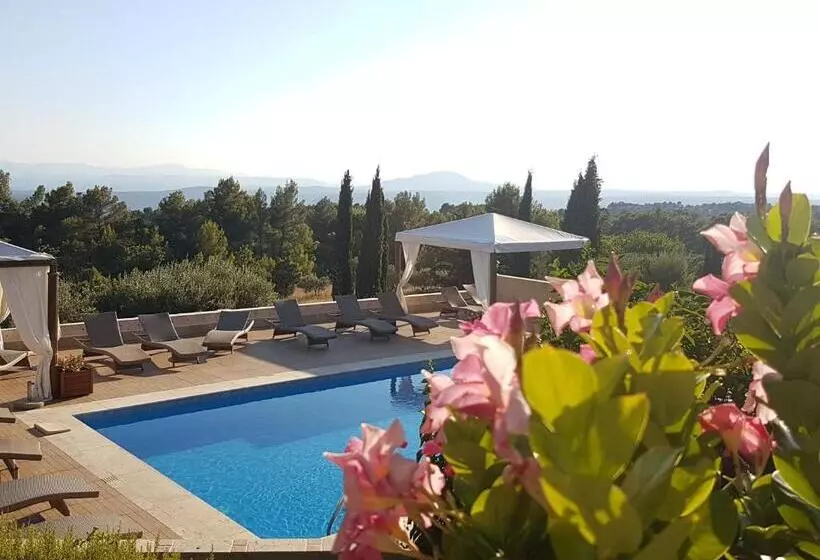 호텔 La Petite Auberge