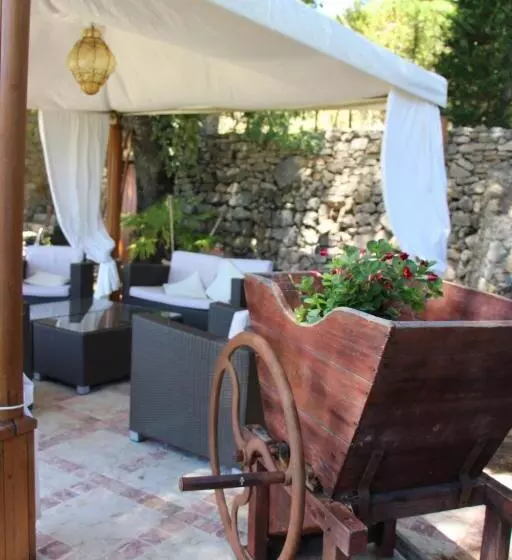 호텔 La Petite Auberge