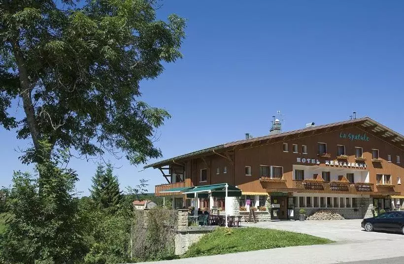Hotel La Spatule, Logis Du Jura