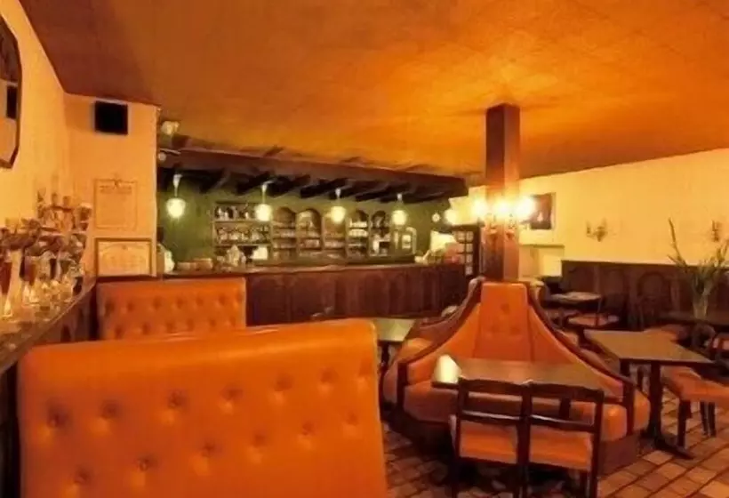 Logis Hotel Restaurant Des Voyageurs