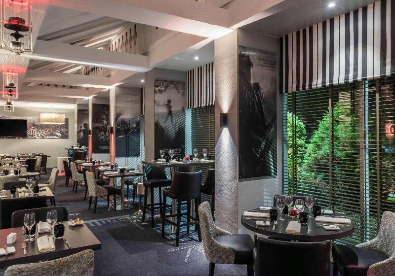 هتل Mercure Parisvelizy