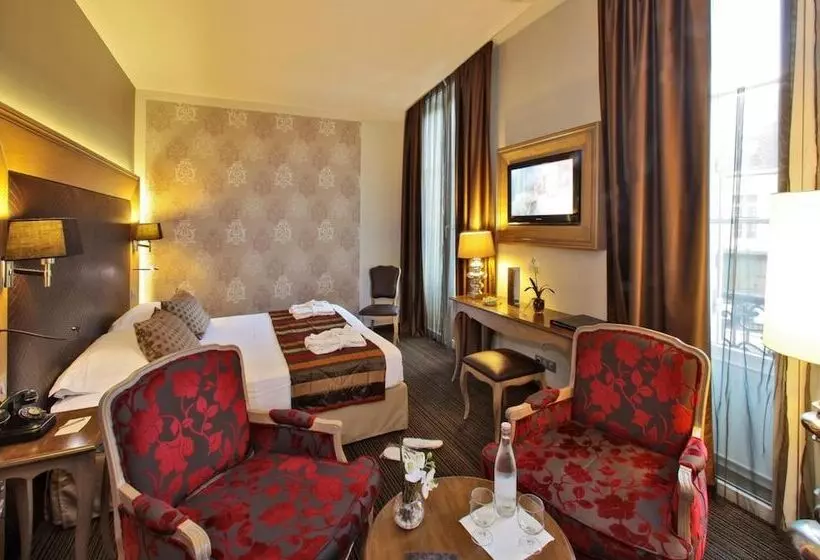 Hotel Plaza Madeleine & Spa