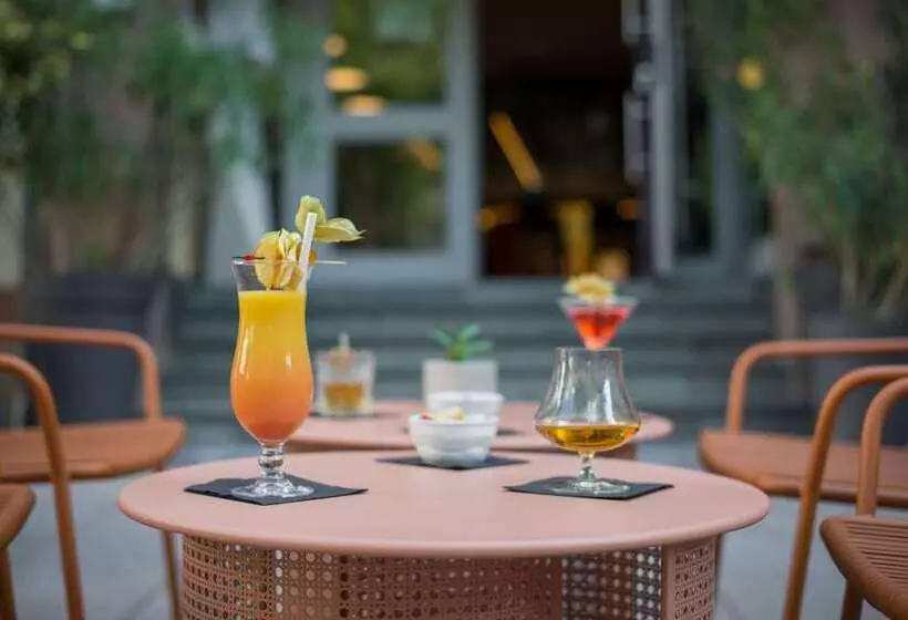 Отель Rohan, Centre Cathédrale