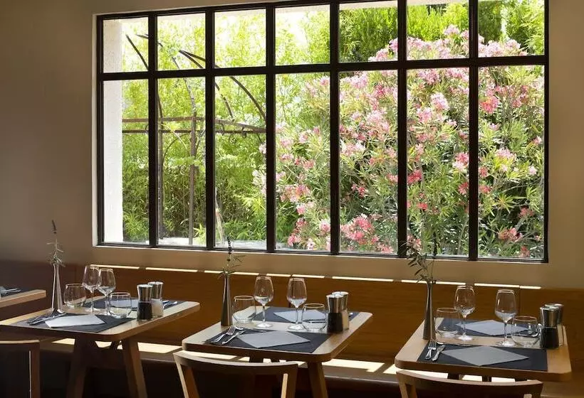 فندق Terre De Provence Hôtel & Spa